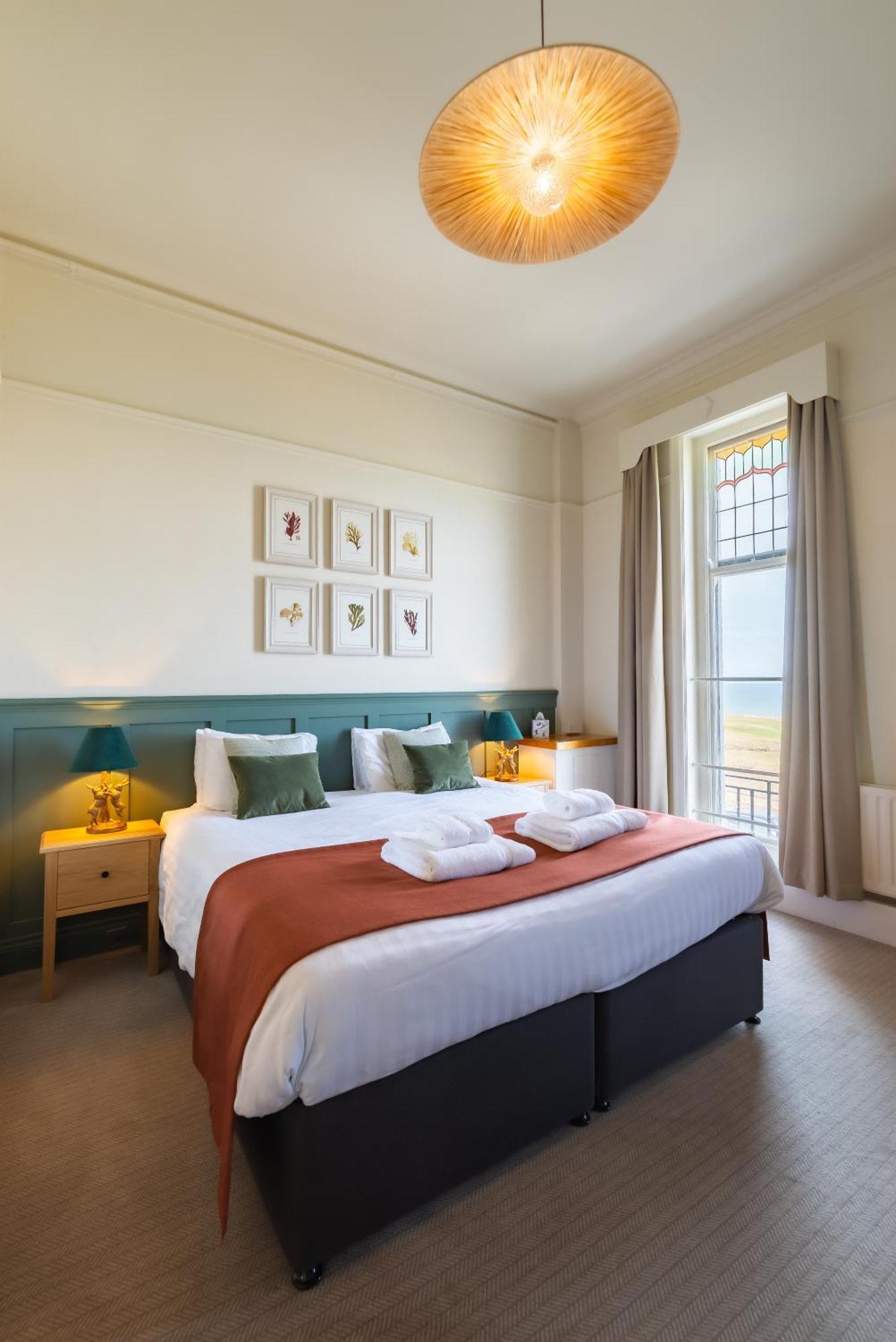 Cliftonville Hotel 3*