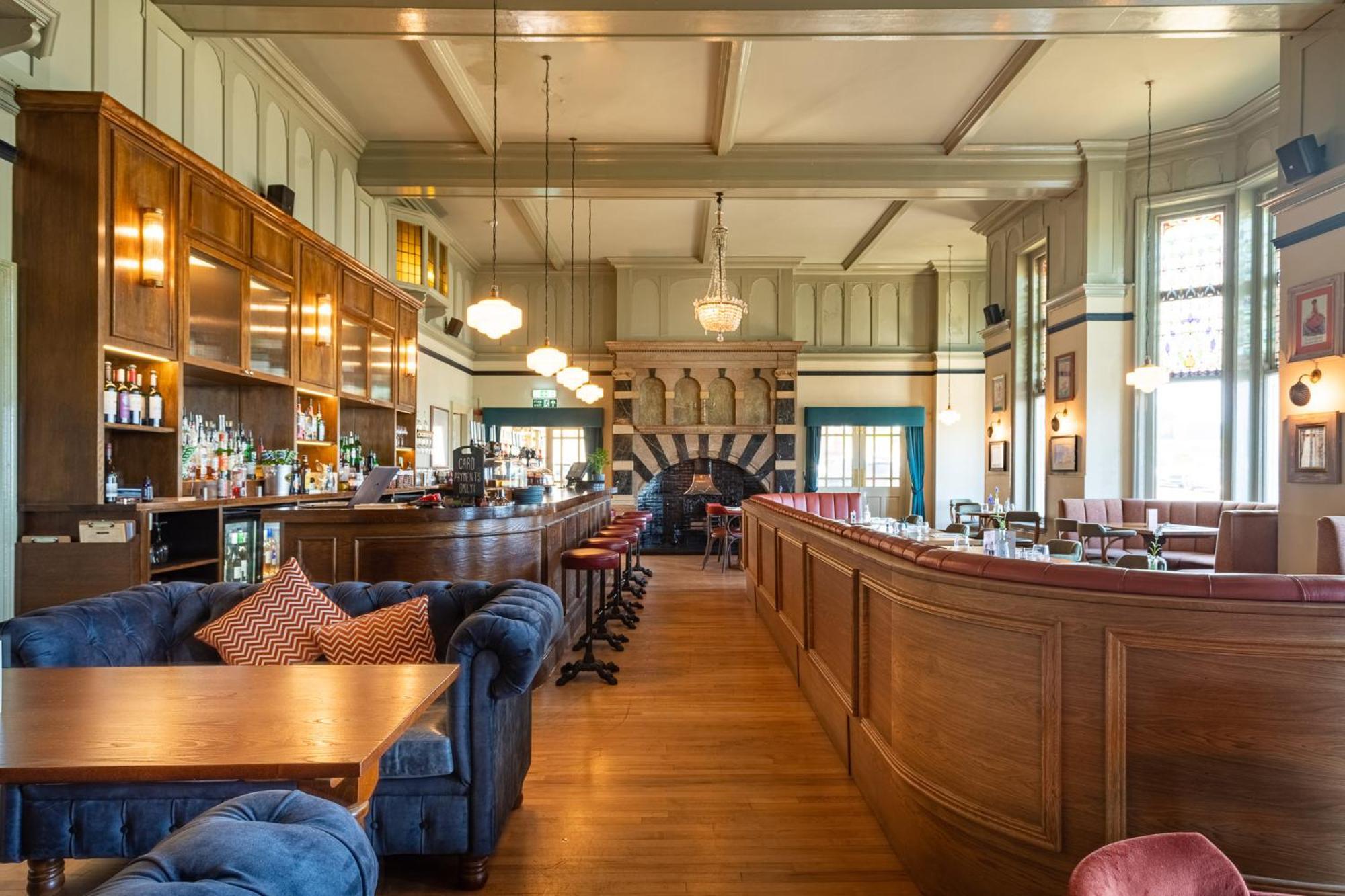 Cliftonville Hotel